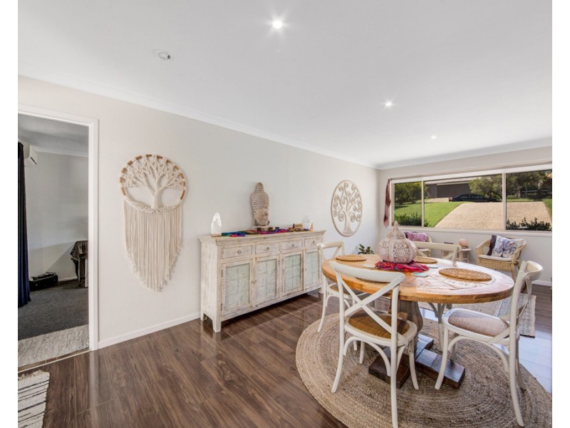 17 Mycumbene Way, Glen Eden QLD 4680