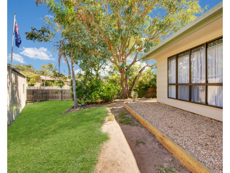 17 Mycumbene Way, Glen Eden QLD 4680
