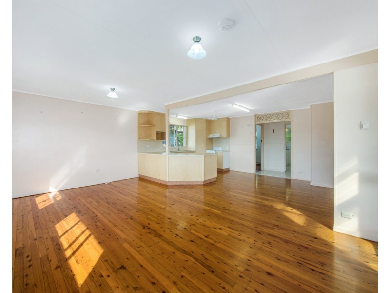 23 McCray Street, Barney Point QLD 4680