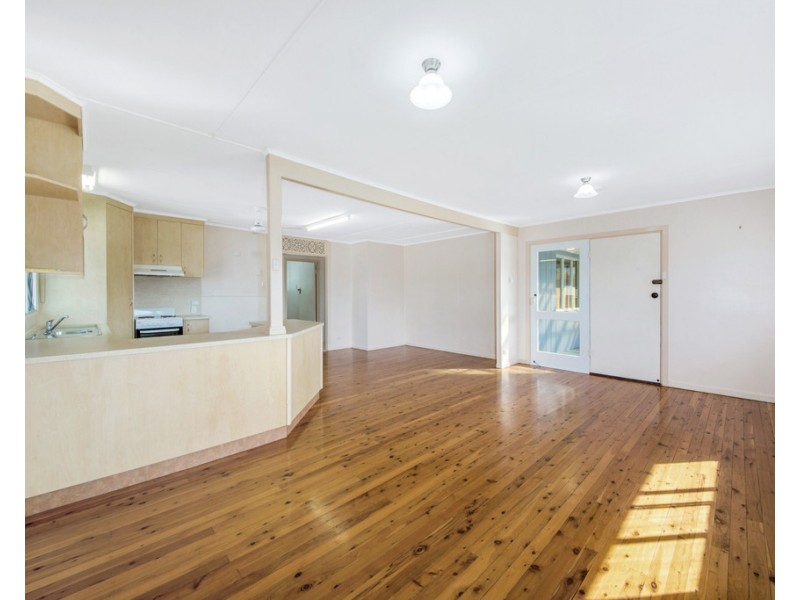 23 McCray Street, Barney Point QLD 4680