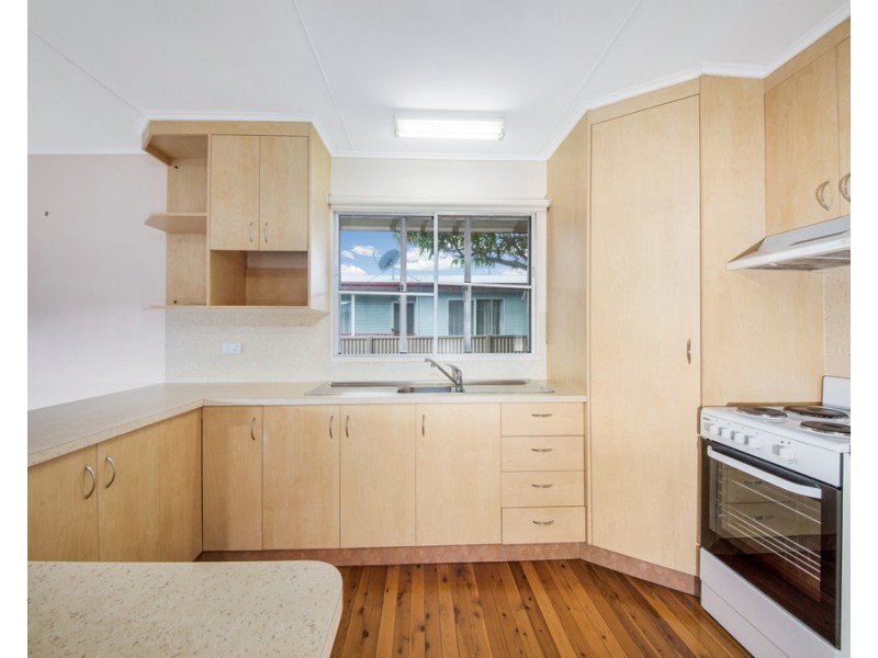 23 McCray Street, Barney Point QLD 4680