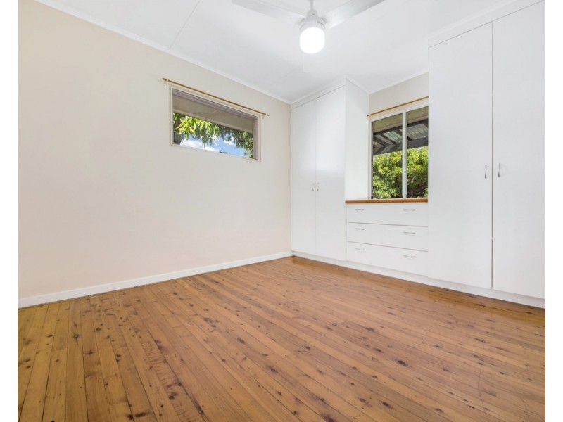 23 McCray Street, Barney Point QLD 4680