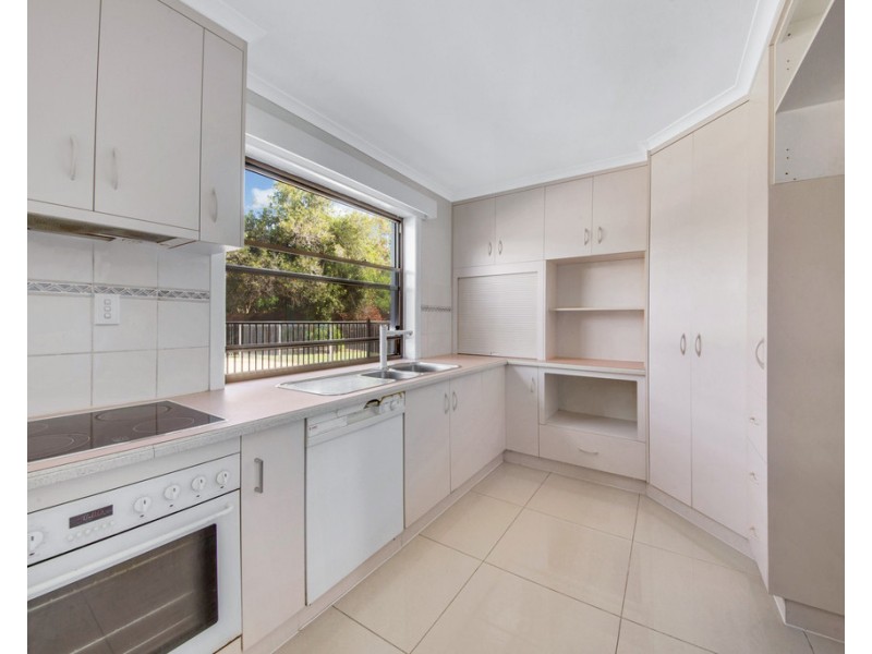 18 ORMISTON STREET, Clinton QLD 4680