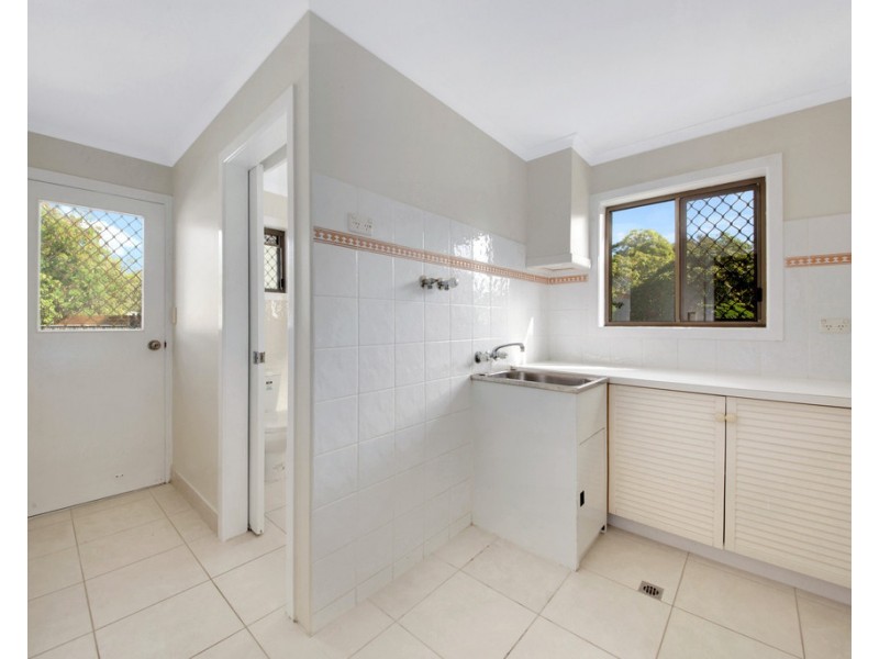 18 ORMISTON STREET, Clinton QLD 4680