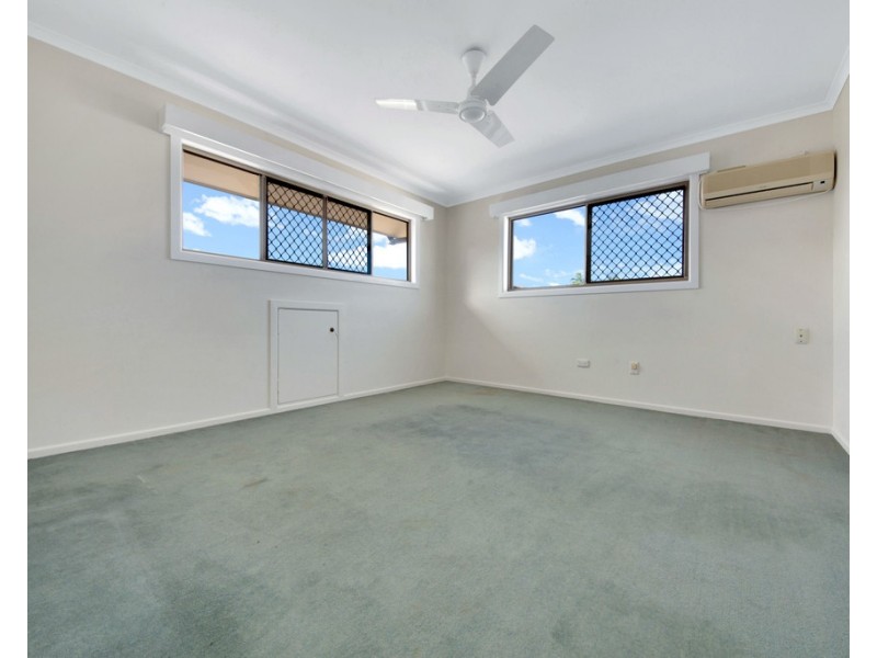 18 ORMISTON STREET, Clinton QLD 4680