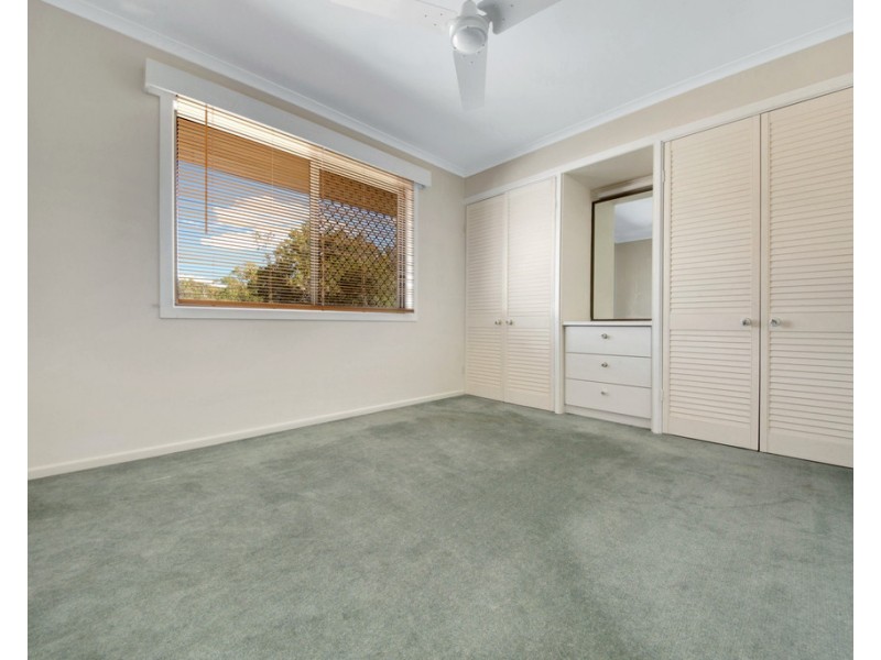 18 ORMISTON STREET, Clinton QLD 4680