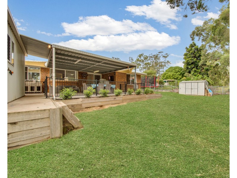 18 Woollybutt Street, New Auckland QLD 4680