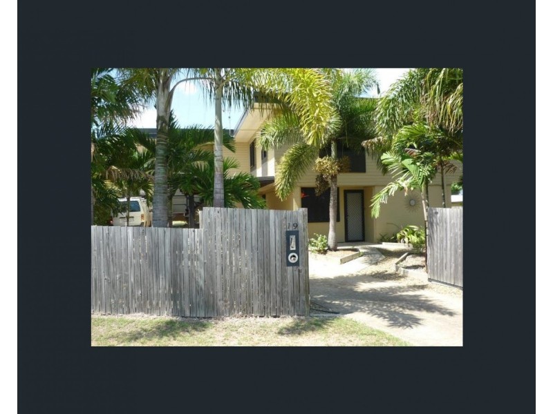 19 SMITH STREET, West Gladstone QLD 4680