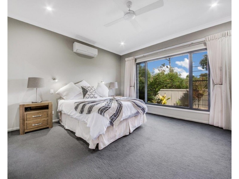 21 CASTLE TOWER TERRACE, New Auckland QLD 4680