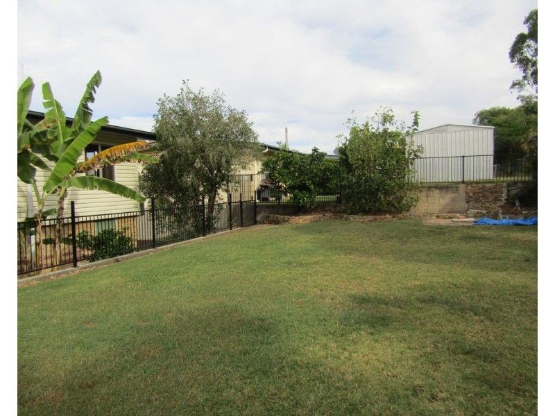 35 ROSSELLA STREET, West Gladstone QLD 4680