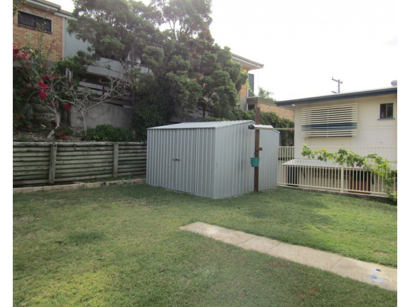 35 ROSSELLA STREET, West Gladstone QLD 4680