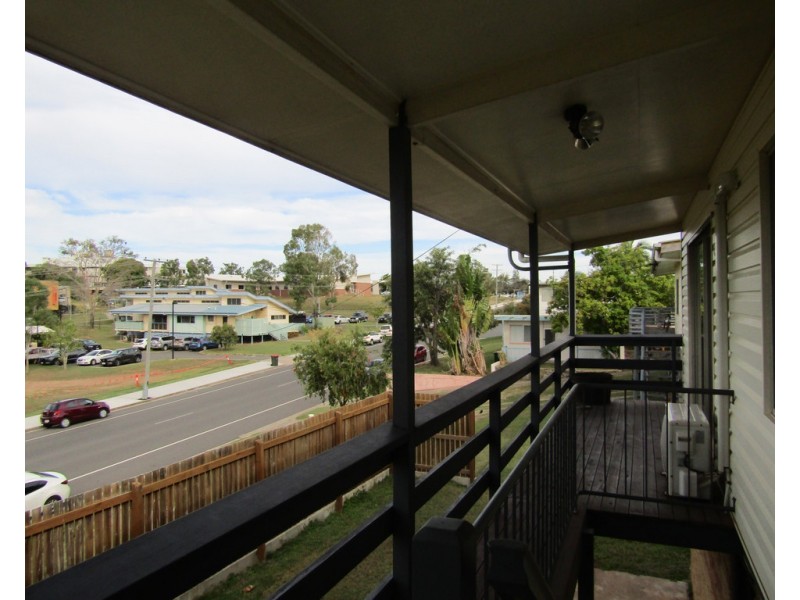 35 ROSSELLA STREET, West Gladstone QLD 4680