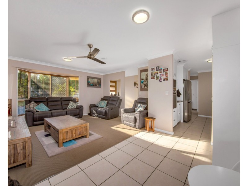 39 PENDA AVENUE, New Auckland QLD 4680