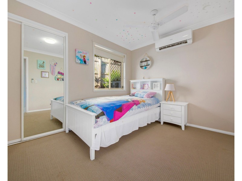 39 PENDA AVENUE, New Auckland QLD 4680
