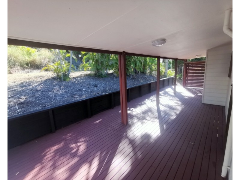 2/50 OXLEY DRIVE, South Gladstone QLD 4680