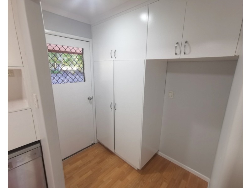 2/50 OXLEY DRIVE, South Gladstone QLD 4680