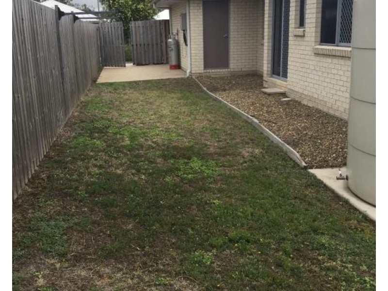 16 Sundew, New Auckland QLD 4680