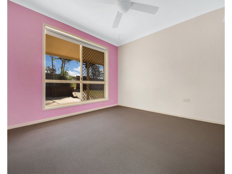 19 Ellington Street, New Auckland QLD 4680