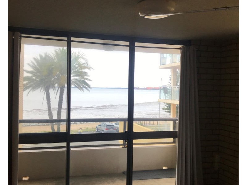 12/20 BARNEY STREET, Barney Point QLD 4680