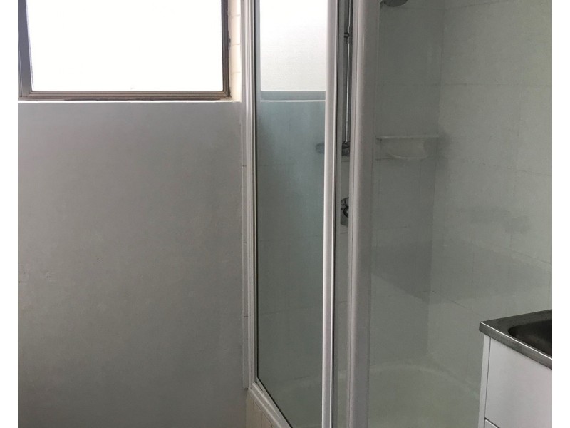12/20 BARNEY STREET, Barney Point QLD 4680