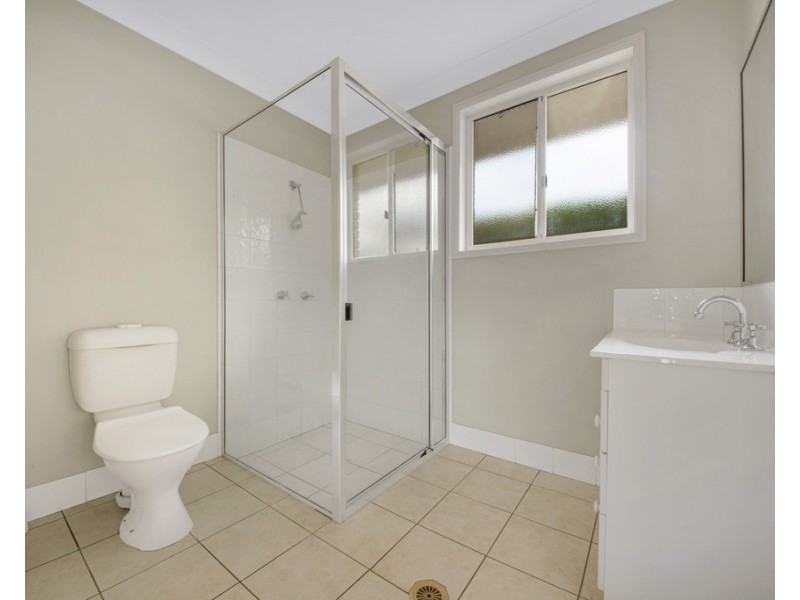 48 COL BROWN AVENUE, Clinton QLD 4680