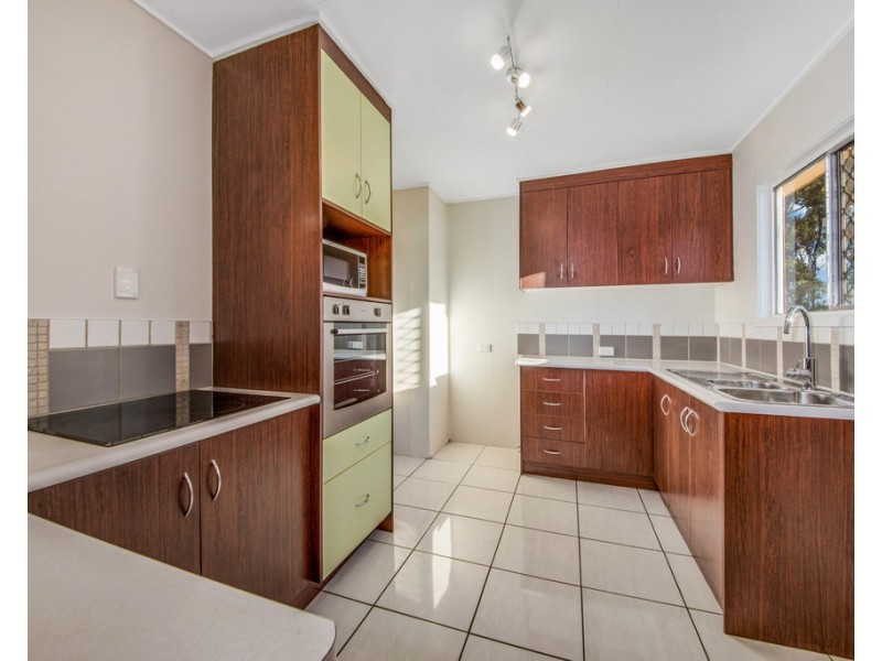 1 Douglas Avenue, Sun Valley QLD 4680