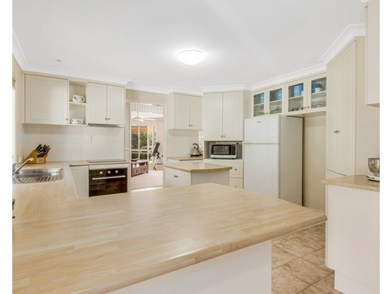 9A Golden Avenue, Tannum Sands QLD 4680