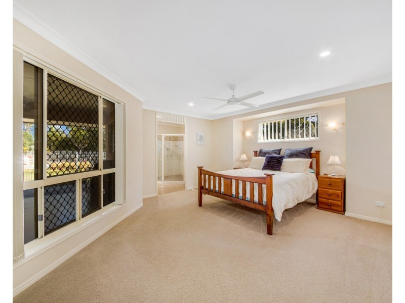9A Golden Avenue, Tannum Sands QLD 4680
