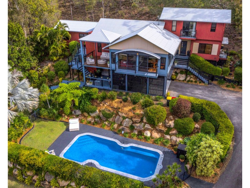 22 Dame Pattie Avenue, Clinton QLD 4680
