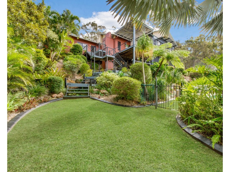 22 Dame Pattie Avenue, Clinton QLD 4680