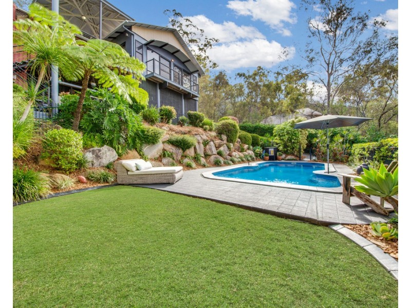 22 Dame Pattie Avenue, Clinton QLD 4680