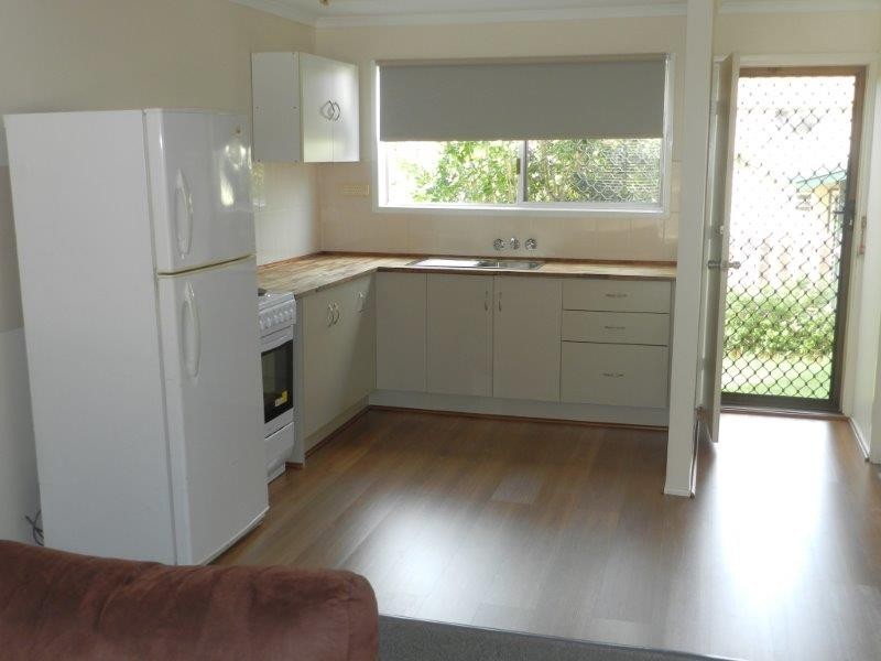 4/222 Auckland Street, Gladstone QLD 4680