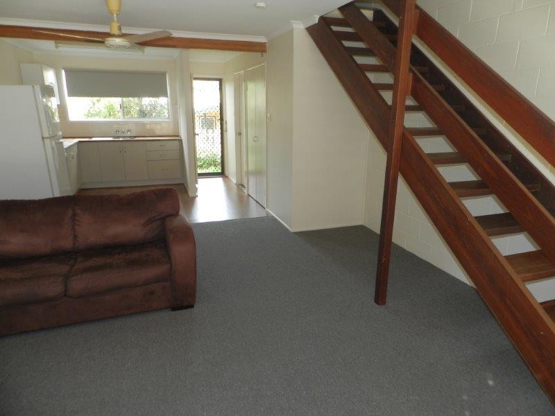 4/222 Auckland Street, Gladstone QLD 4680