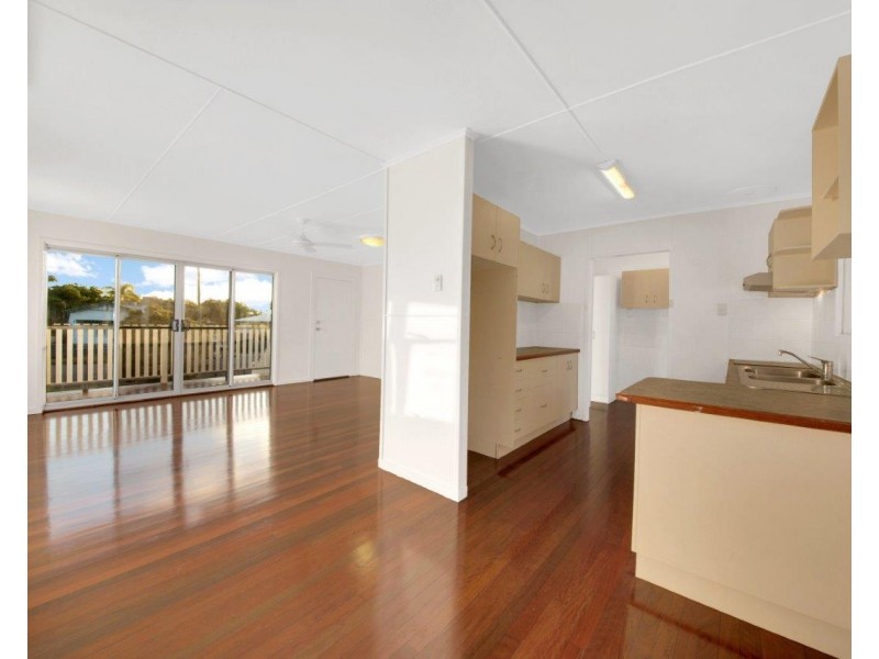 16 GOLDING STREET, Barney Point QLD 4680