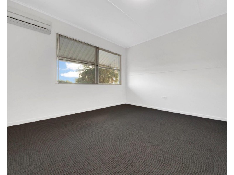 16 GOLDING STREET, Barney Point QLD 4680