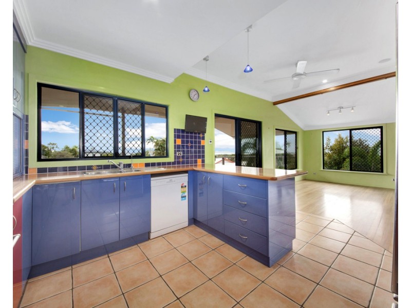 151 OAKA LANE, South Gladstone QLD 4680