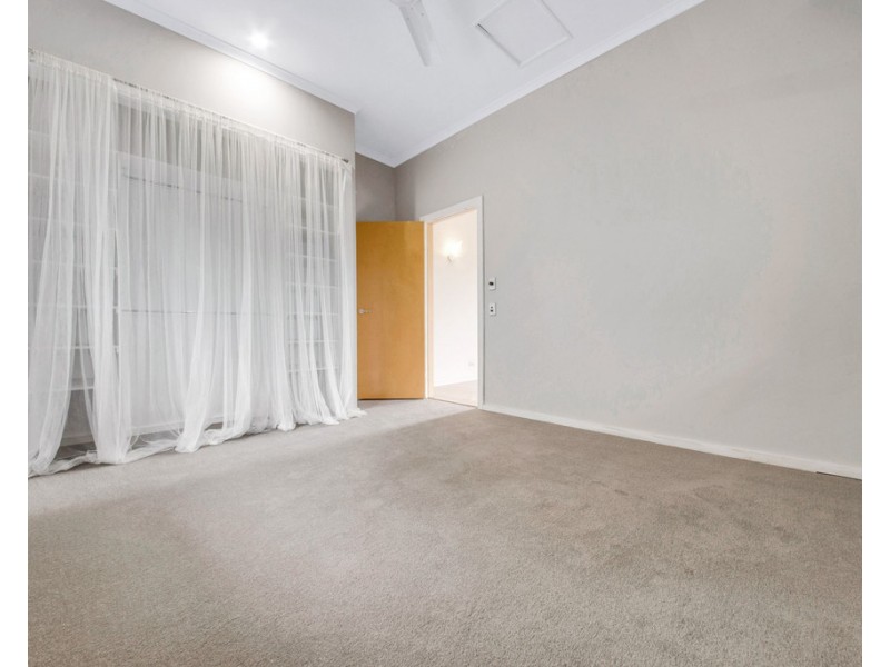 151 OAKA LANE, South Gladstone QLD 4680