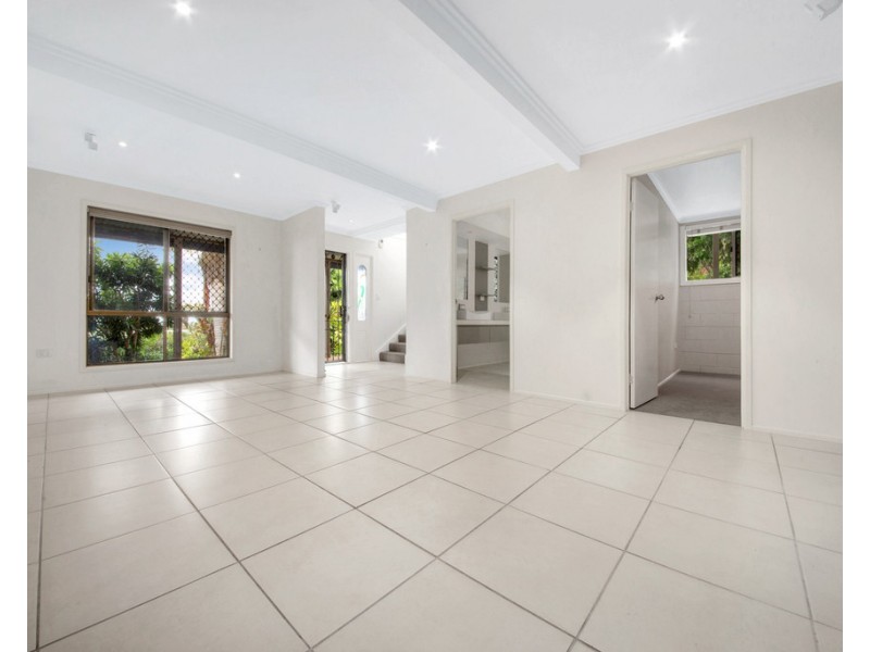 151 OAKA LANE, South Gladstone QLD 4680