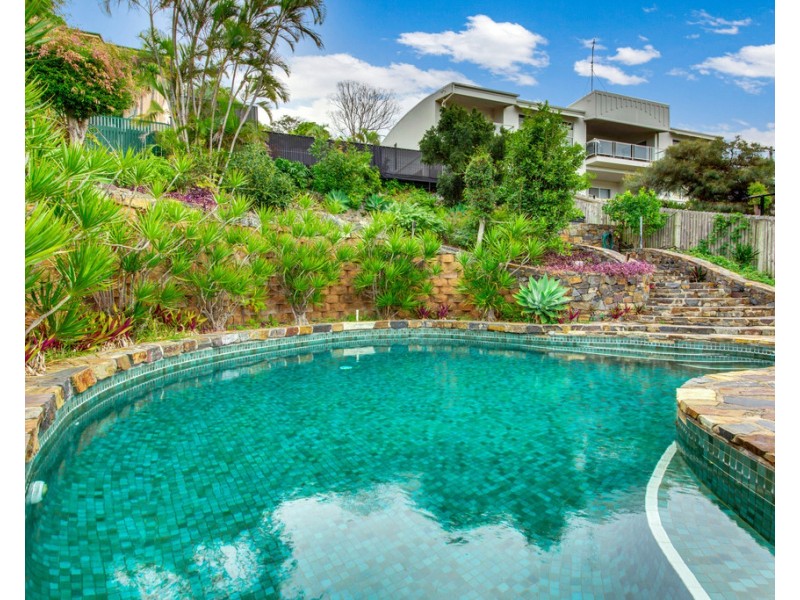 151 OAKA LANE, South Gladstone QLD 4680