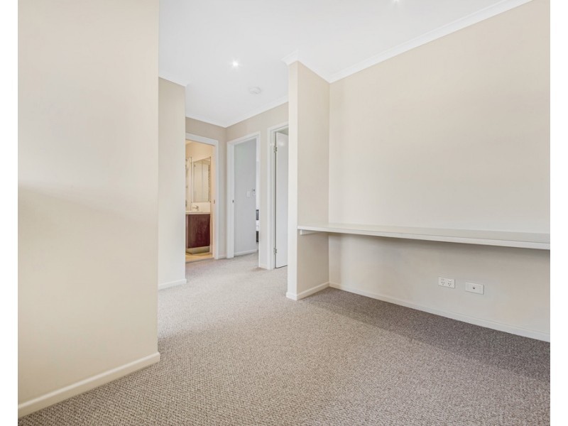 6/9 Cockatoo Drive, New Auckland QLD 4680