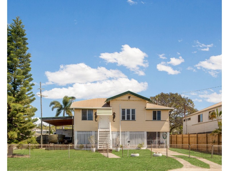 33 O’CONNELL STREET, Barney Point QLD 4680