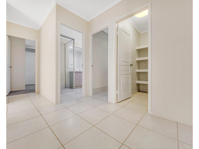 18 REDGUM DRIVE, Kirkwood QLD 4680