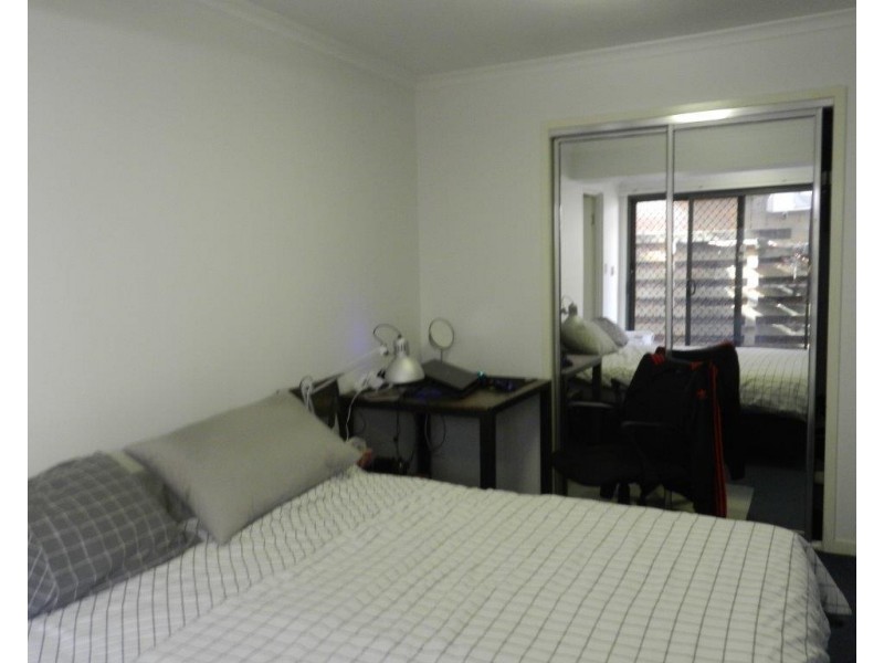 15/24 KENT STREET, West Gladstone QLD 4680