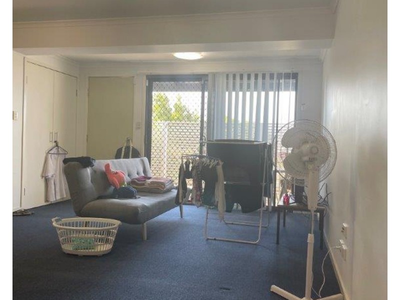 15/24 KENT STREET, West Gladstone QLD 4680