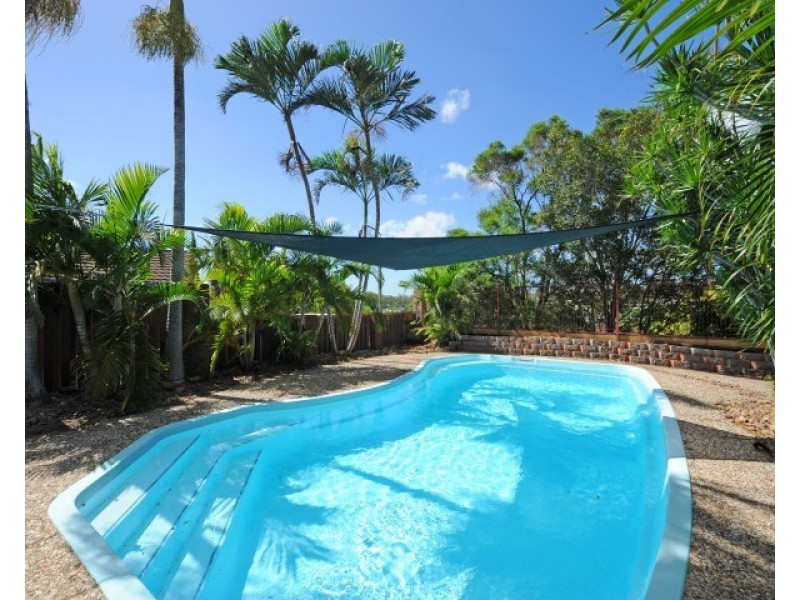 42 Gretel Drive, Clinton QLD 4680