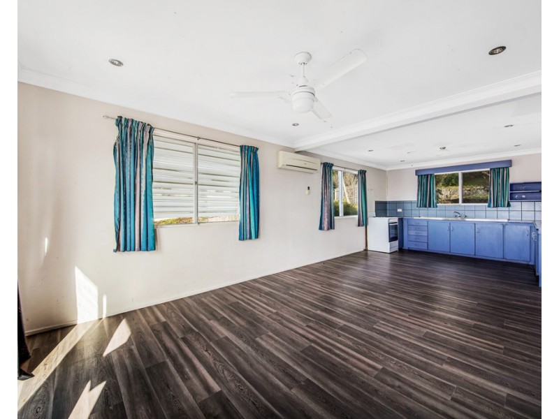 11 Irwin Close, Sun Valley QLD 4680