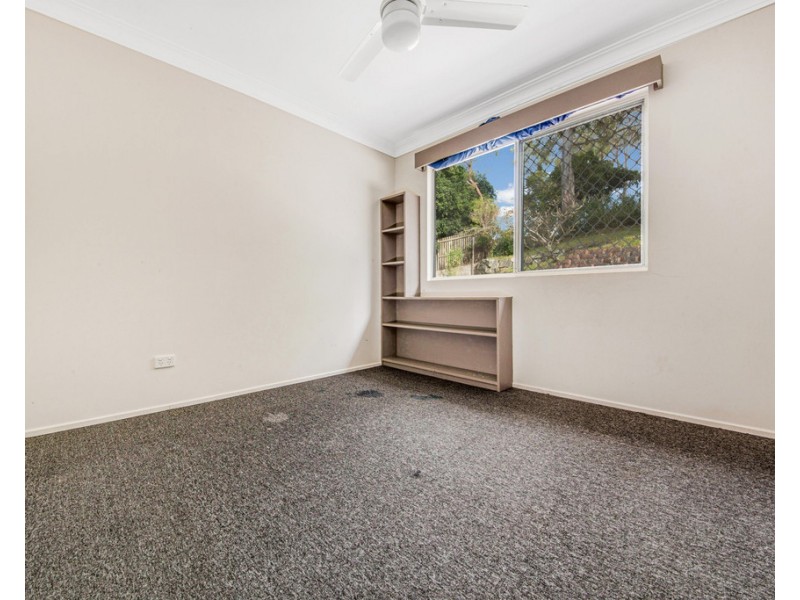 11 Irwin Close, Sun Valley QLD 4680