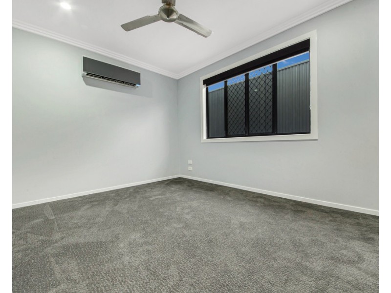 13 Dean Street, Glen Eden QLD 4680