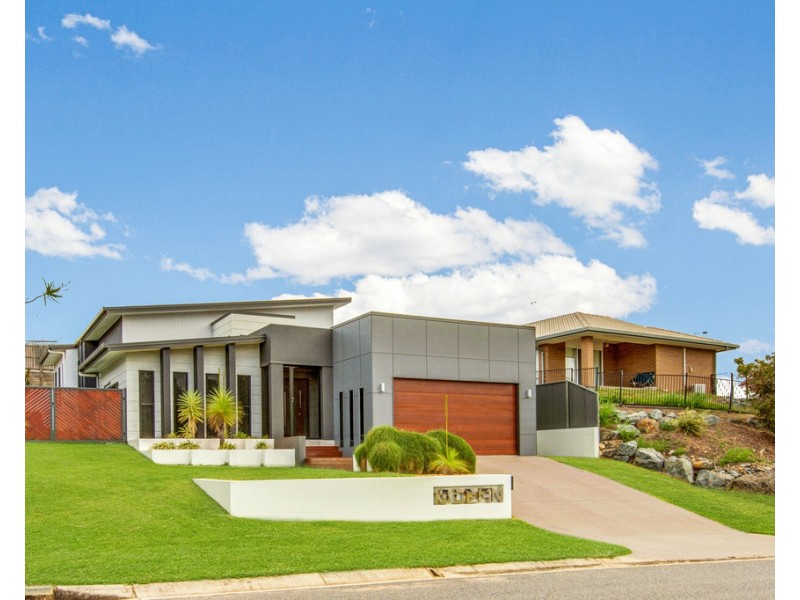 13 Dean Street, Glen Eden QLD 4680