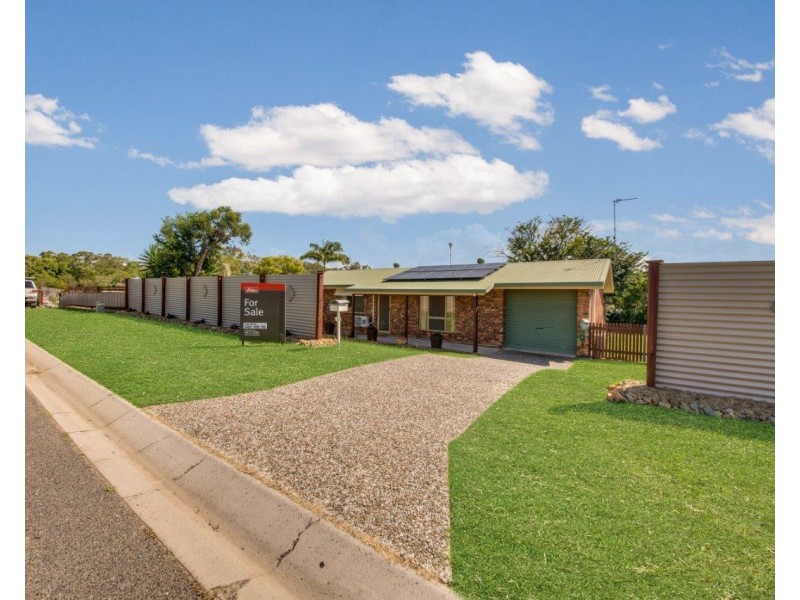 11 MYCUMBENE WAY, Glen Eden QLD 4680